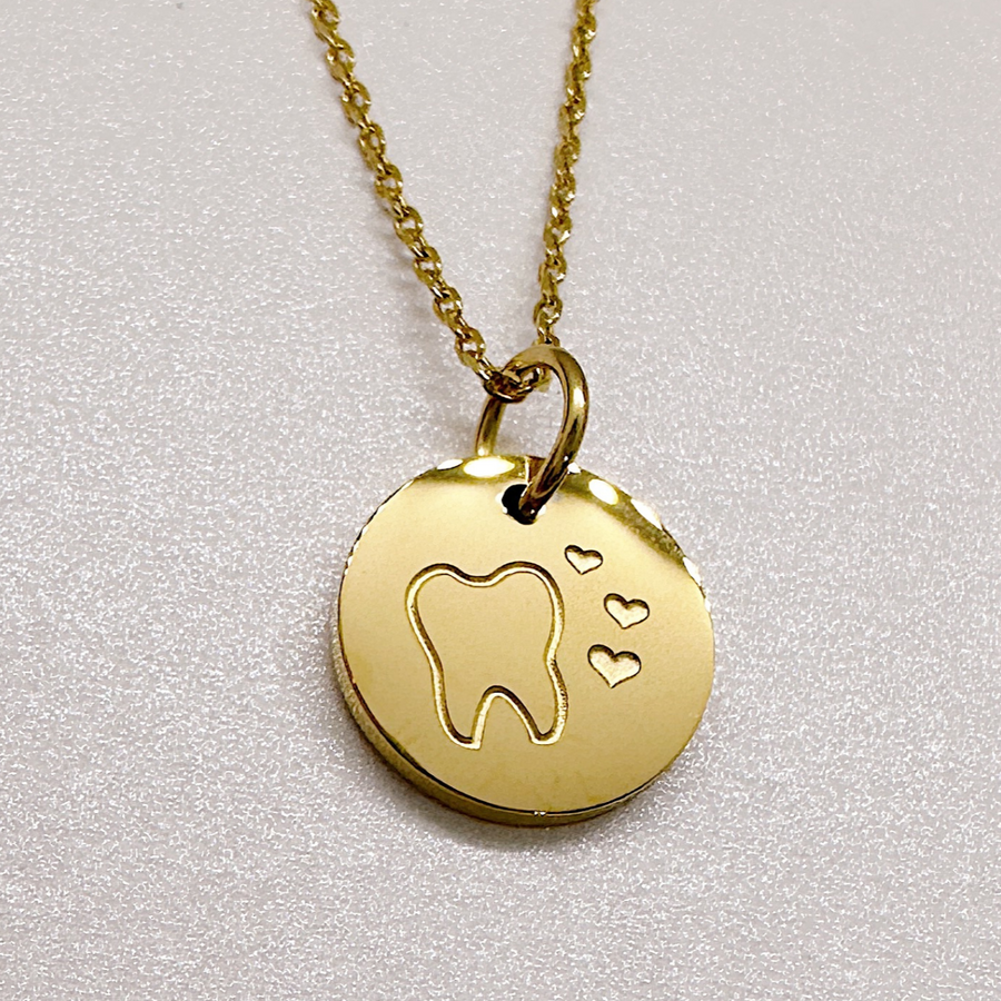 Dainty tooth necklace from Stella Posh