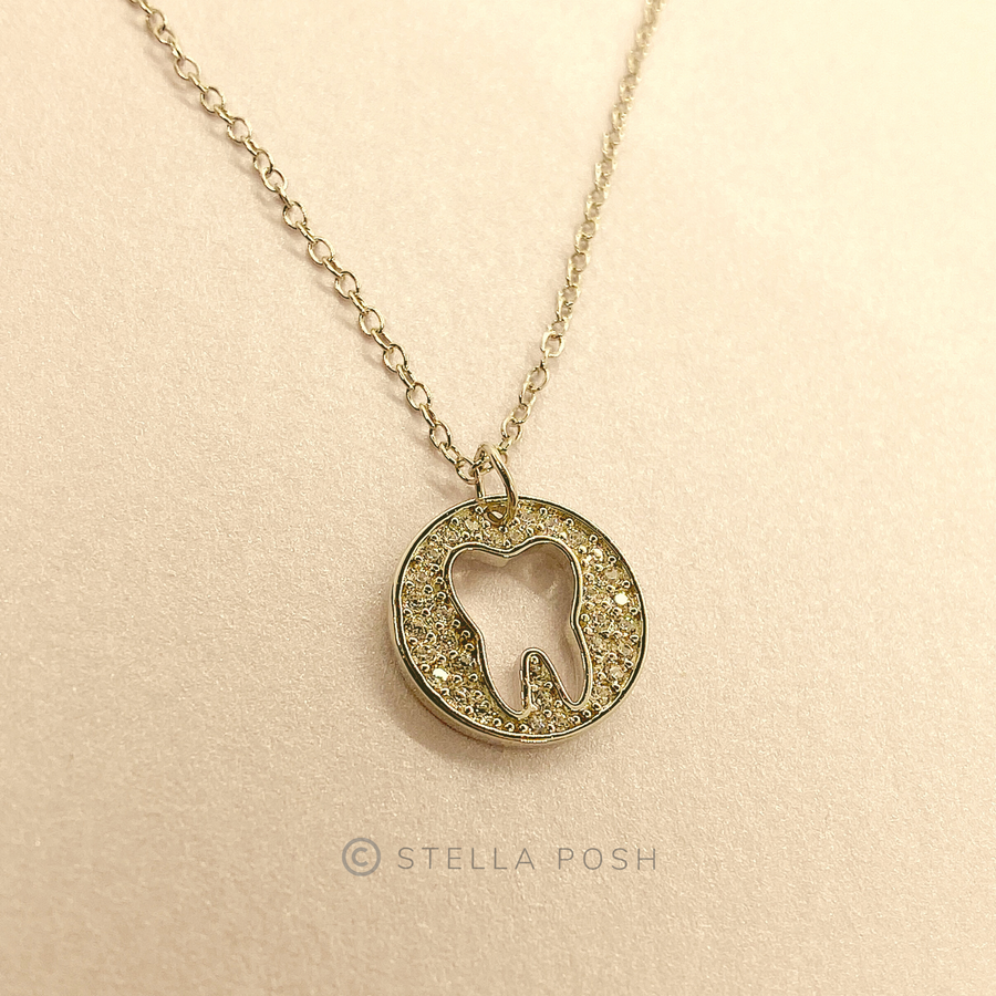  .925 silver Disc Tooth Necklace.